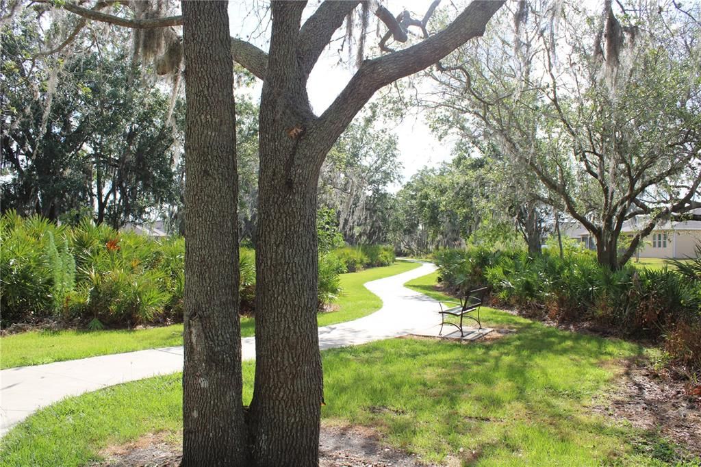 For Sale: $550,000 (4 beds, 3 baths, 3099 Square Feet)