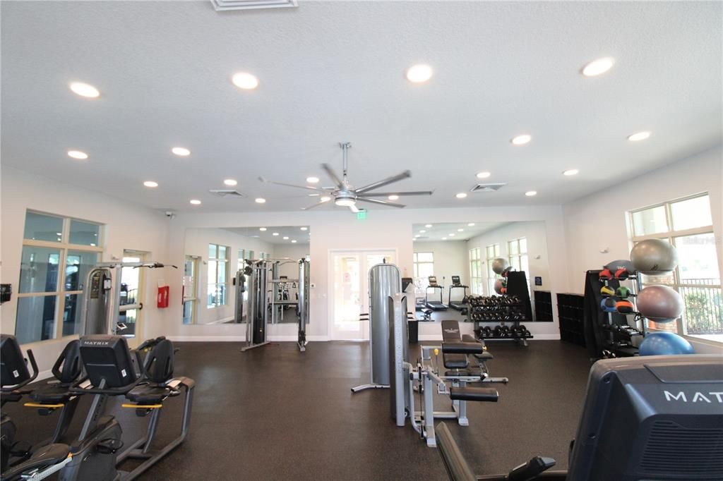 For Sale: $550,000 (4 beds, 3 baths, 3099 Square Feet)