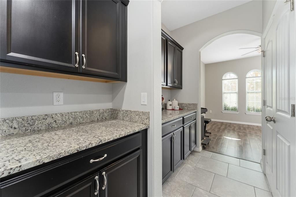 For Sale: $550,000 (4 beds, 3 baths, 3099 Square Feet)