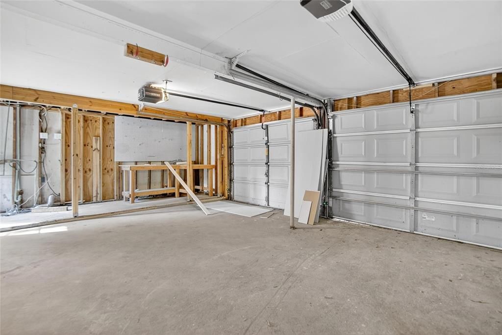 В аренду: $3,800 (3 спален, 2 ванн, 2142 Квадратных фут)