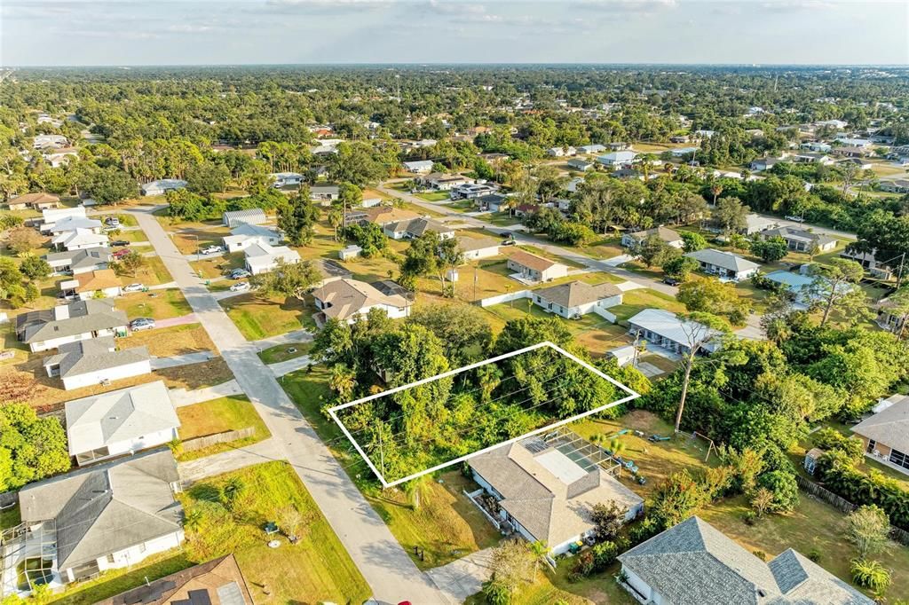 For Sale: $17,000 (0.28 acres)