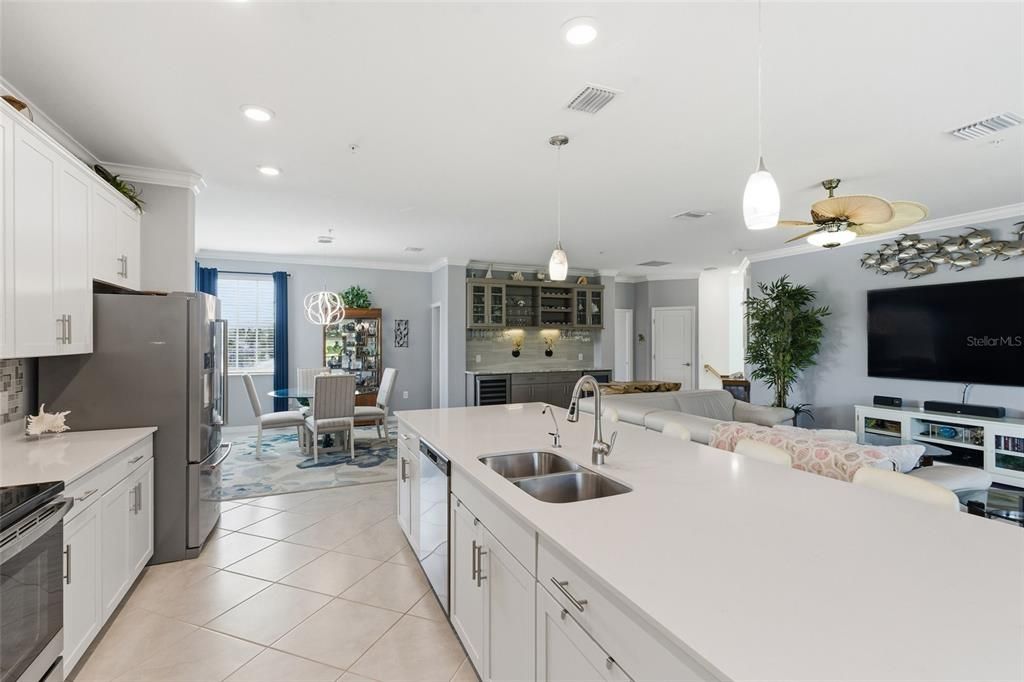 На продажу: $525,000 (3 спален, 2 ванн, 2222 Квадратных фут)