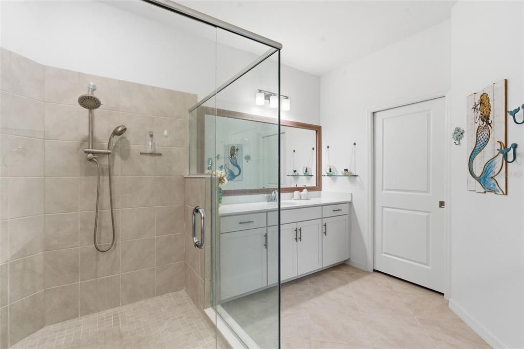 На продажу: $525,000 (3 спален, 2 ванн, 2222 Квадратных фут)