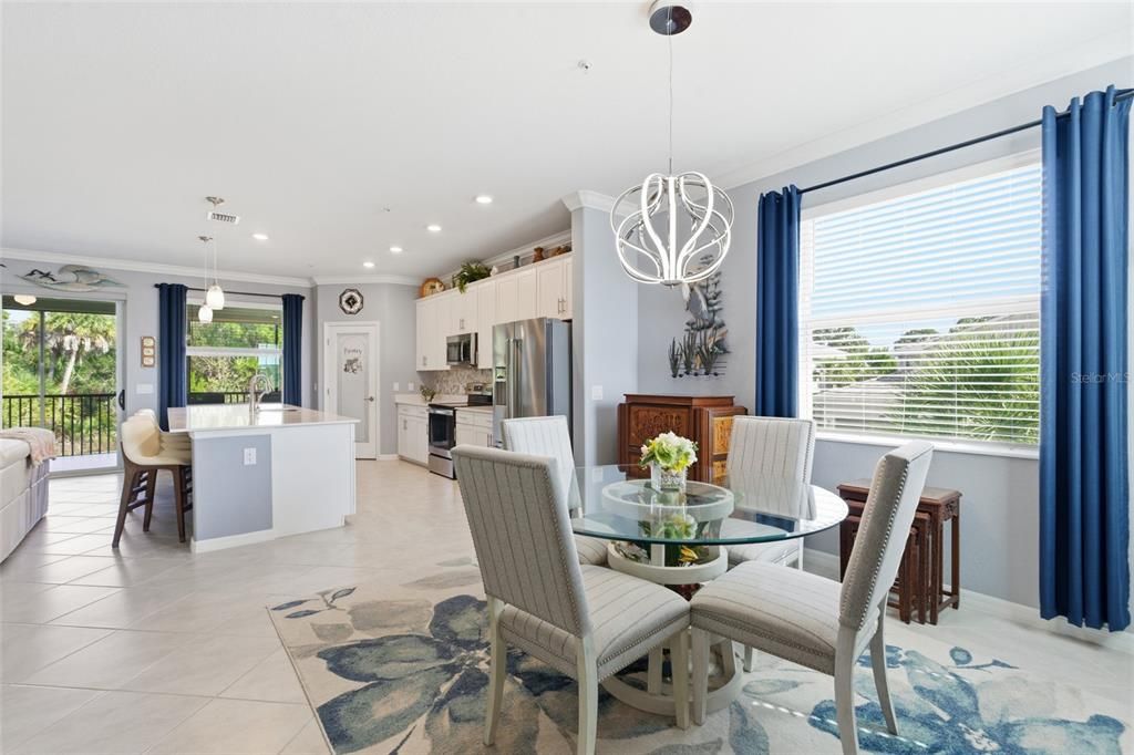 На продажу: $525,000 (3 спален, 2 ванн, 2222 Квадратных фут)