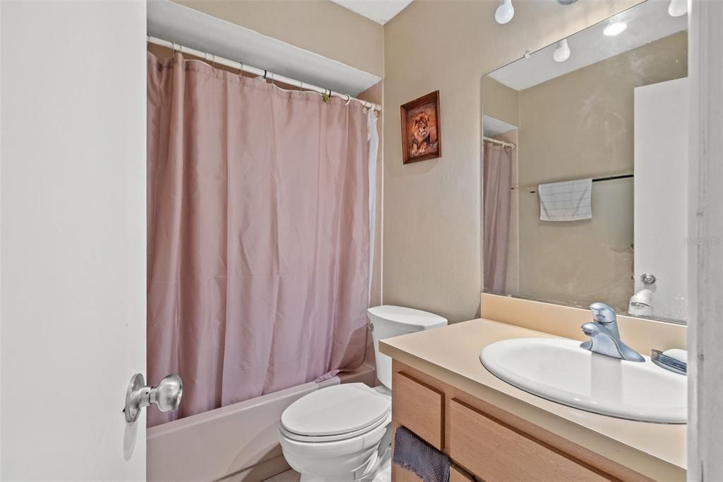 En Venta: $165,000 (2 camas, 2 baños, 927 Pies cuadrados)