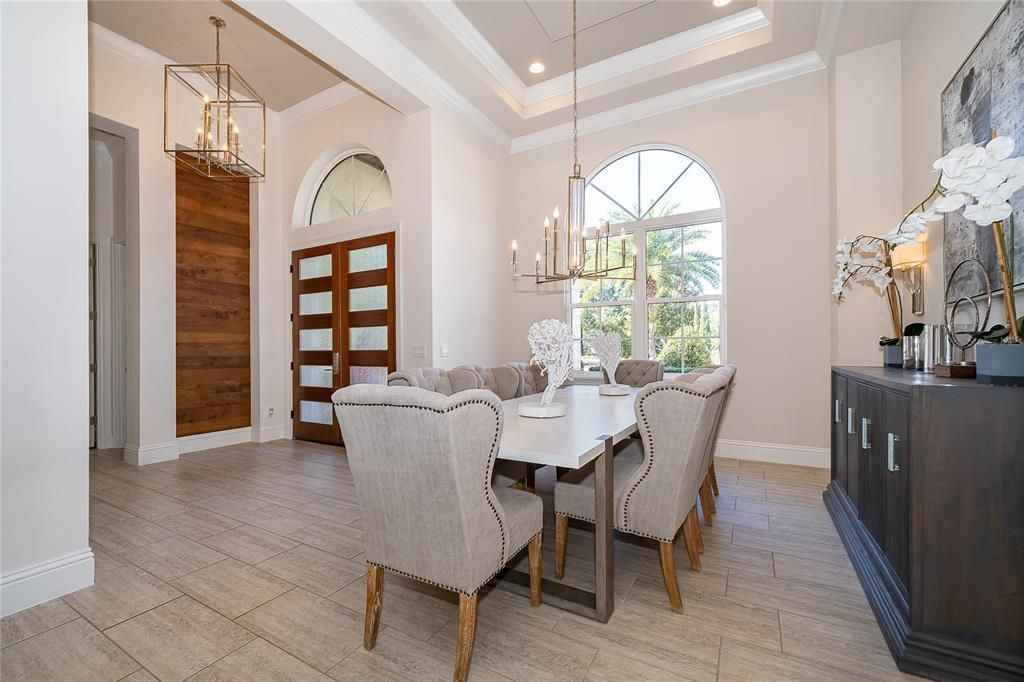 En Venta: $2,260,000 (4 camas, 4 baños, 4640 Pies cuadrados)