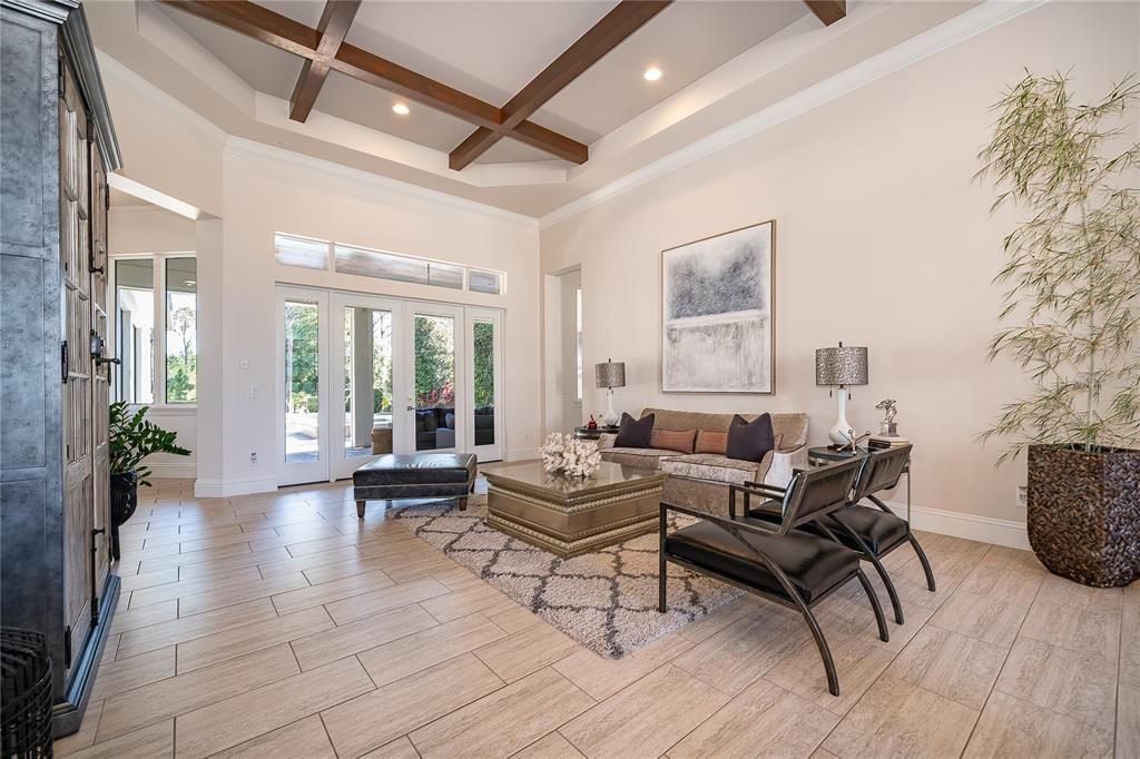 En Venta: $2,260,000 (4 camas, 4 baños, 4640 Pies cuadrados)