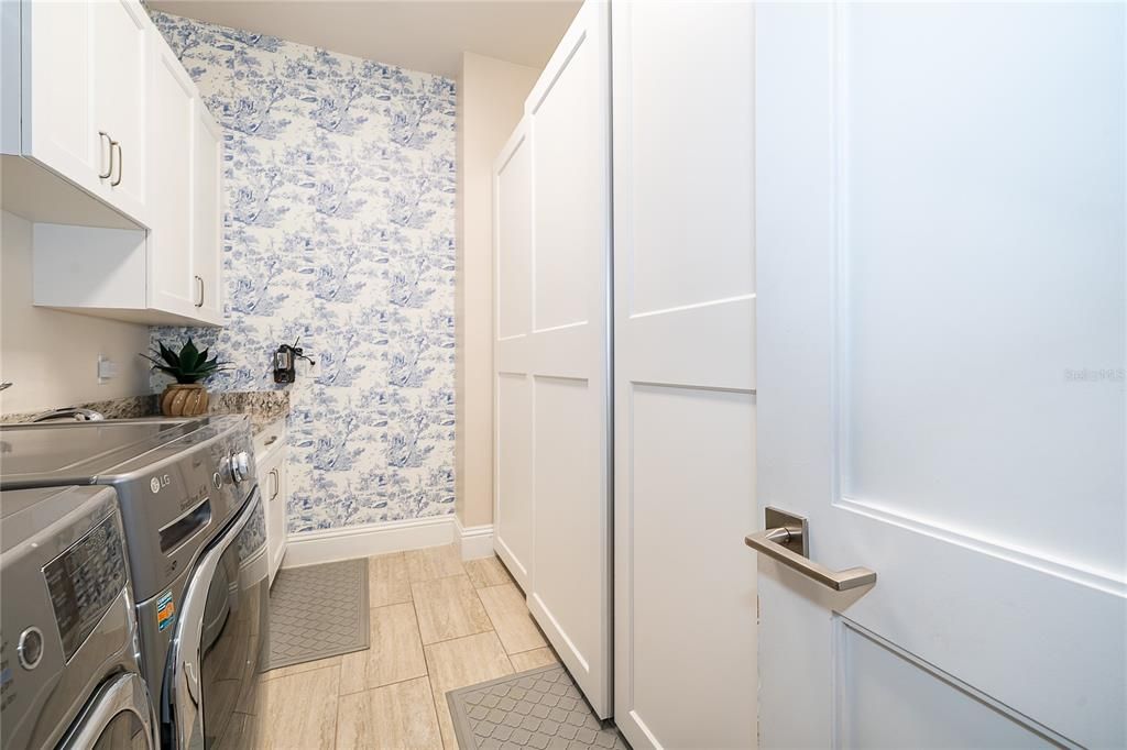 En Venta: $2,260,000 (4 camas, 4 baños, 4640 Pies cuadrados)