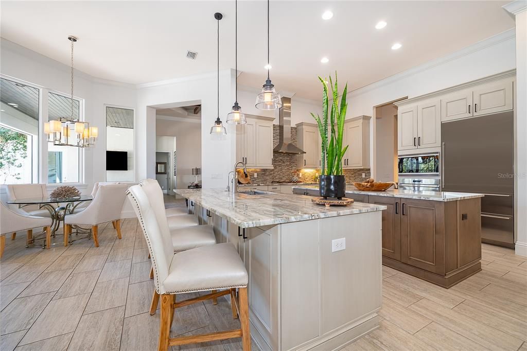 En Venta: $2,260,000 (4 camas, 4 baños, 4640 Pies cuadrados)