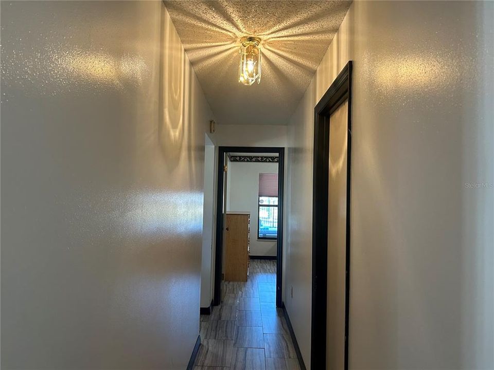 For Sale: $1,790,000 (3 beds, 2 baths, 2427 Square Feet)