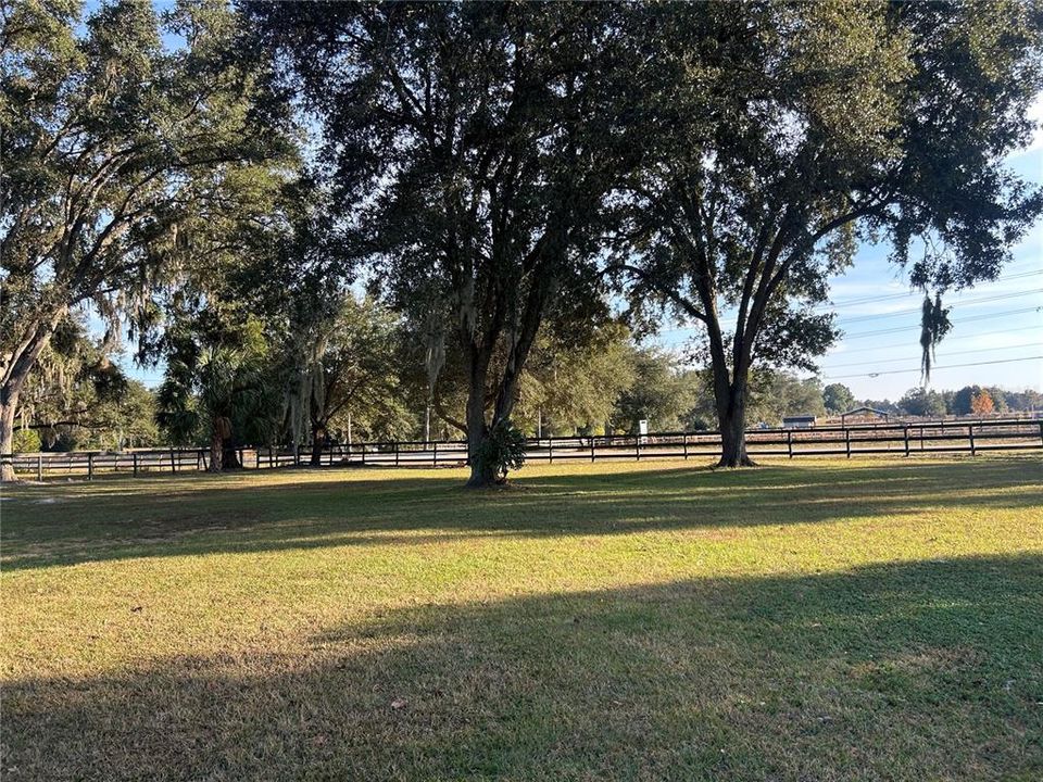 For Sale: $1,790,000 (3 beds, 2 baths, 2427 Square Feet)