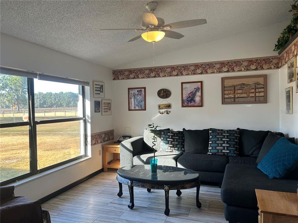 For Sale: $1,790,000 (3 beds, 2 baths, 2427 Square Feet)