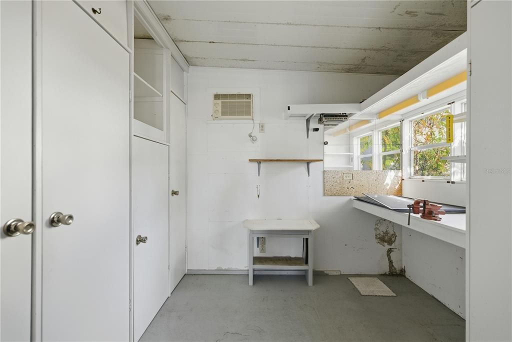 待售: $180,000 (2 贝兹, 2 浴室, 1202 平方英尺)