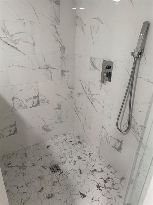 For Sale: $340,000 (3 beds, 2 baths, 1145 Square Feet)