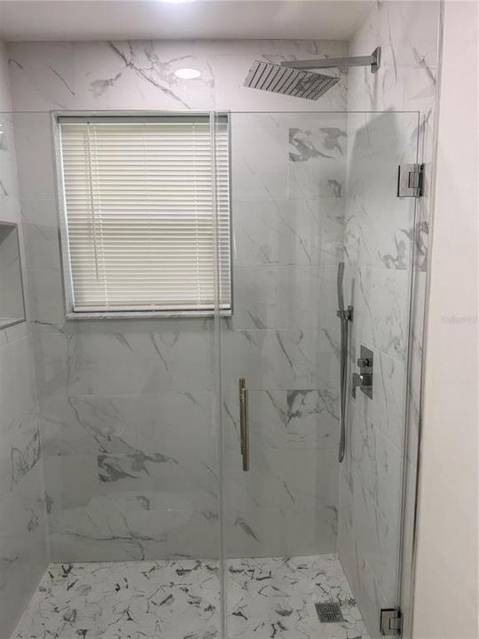 For Sale: $340,000 (3 beds, 2 baths, 1145 Square Feet)