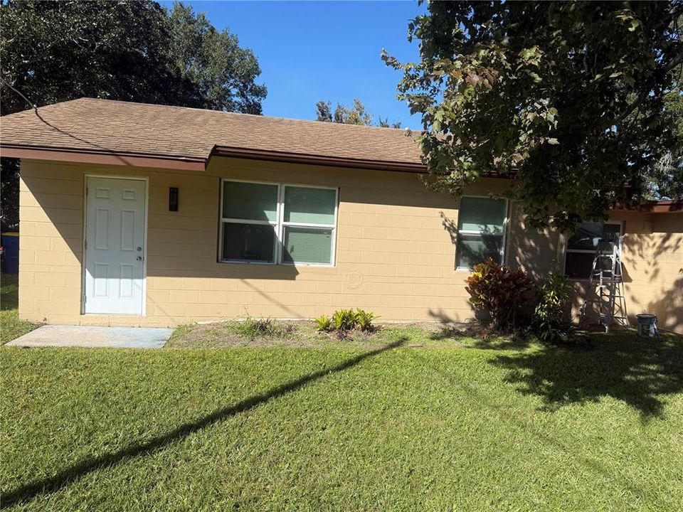 For Sale: $340,000 (3 beds, 2 baths, 1145 Square Feet)