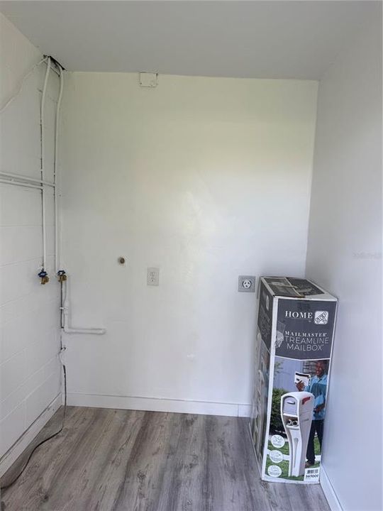 For Sale: $340,000 (3 beds, 2 baths, 1145 Square Feet)