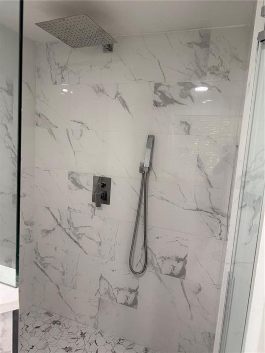 For Sale: $340,000 (3 beds, 2 baths, 1145 Square Feet)