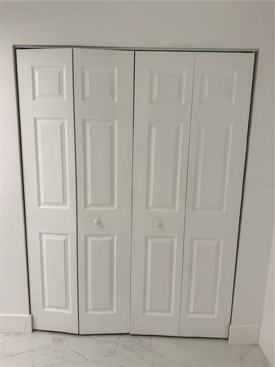 For Sale: $340,000 (3 beds, 2 baths, 1145 Square Feet)