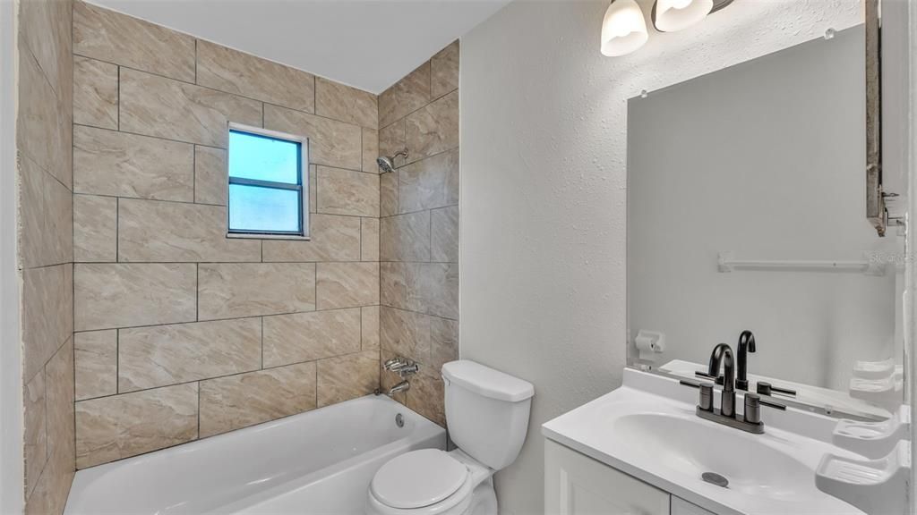 Active With Contract: $314,900 (4 beds, 0 baths, 1664 Square Feet)