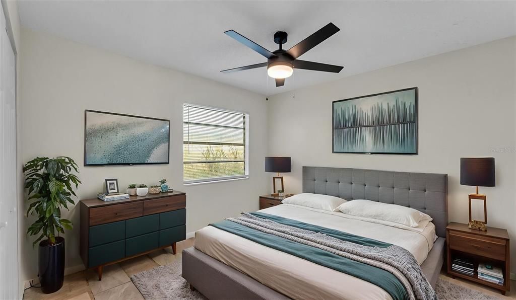 Active With Contract: $314,900 (4 beds, 0 baths, 1664 Square Feet)