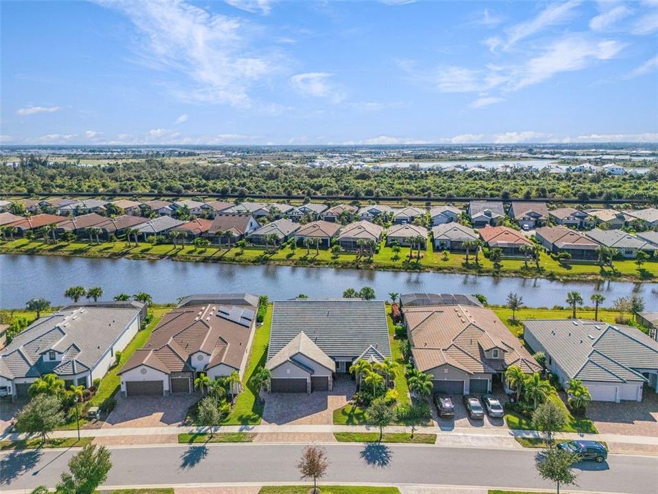 На продажу: $1,159,900 (4 спален, 4 ванн, 3709 Квадратных фут)