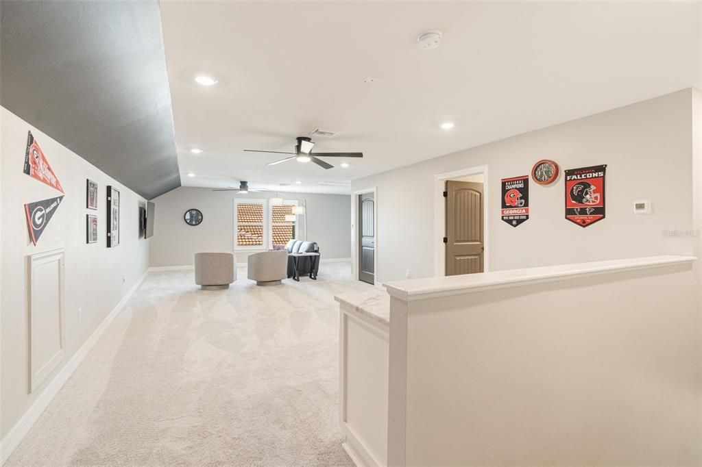 На продажу: $1,159,900 (4 спален, 4 ванн, 3709 Квадратных фут)