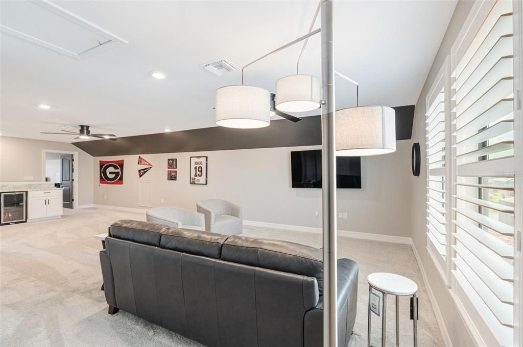 На продажу: $1,159,900 (4 спален, 4 ванн, 3709 Квадратных фут)