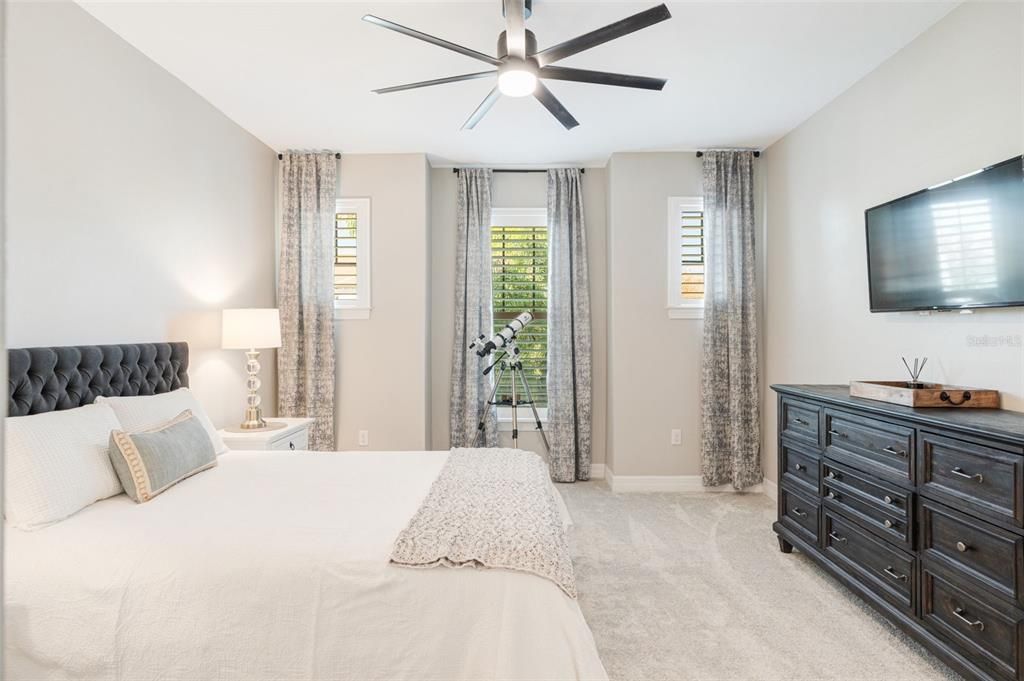 На продажу: $1,159,900 (4 спален, 4 ванн, 3709 Квадратных фут)