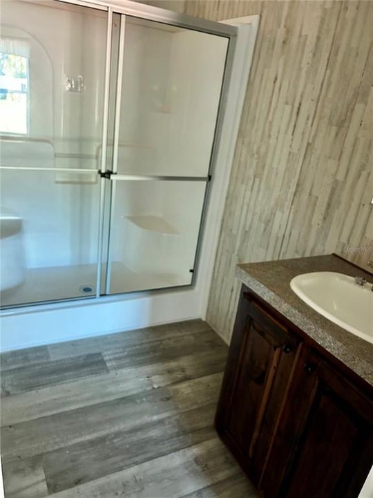 For Sale: $265,000 (3 beds, 2 baths, 1244 Square Feet)