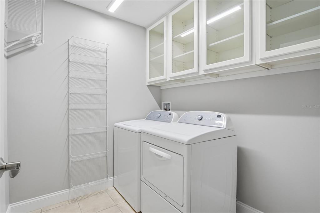 For Sale: $625,000 (2 beds, 2 baths, 1831 Square Feet)