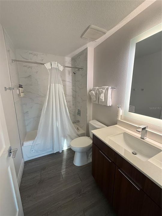 待售: $285,000 (3 贝兹, 3 浴室, 1544 平方英尺)