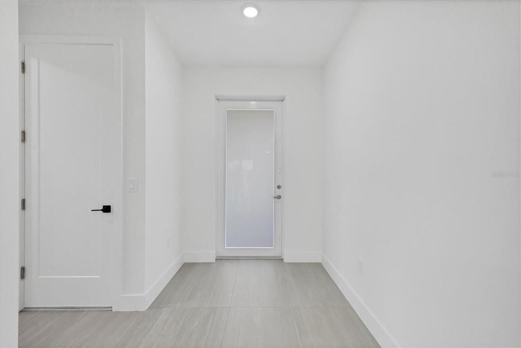 En Venta: $349,900 (3 camas, 2 baños, 1572 Pies cuadrados)