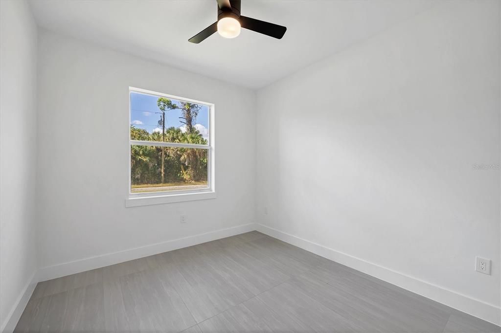 En Venta: $349,900 (3 camas, 2 baños, 1572 Pies cuadrados)