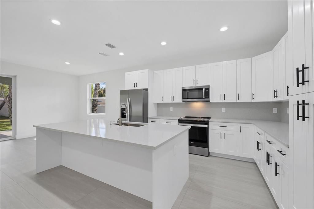 En Venta: $349,900 (3 camas, 2 baños, 1572 Pies cuadrados)