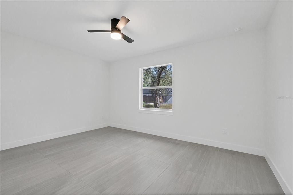 En Venta: $349,900 (3 camas, 2 baños, 1572 Pies cuadrados)