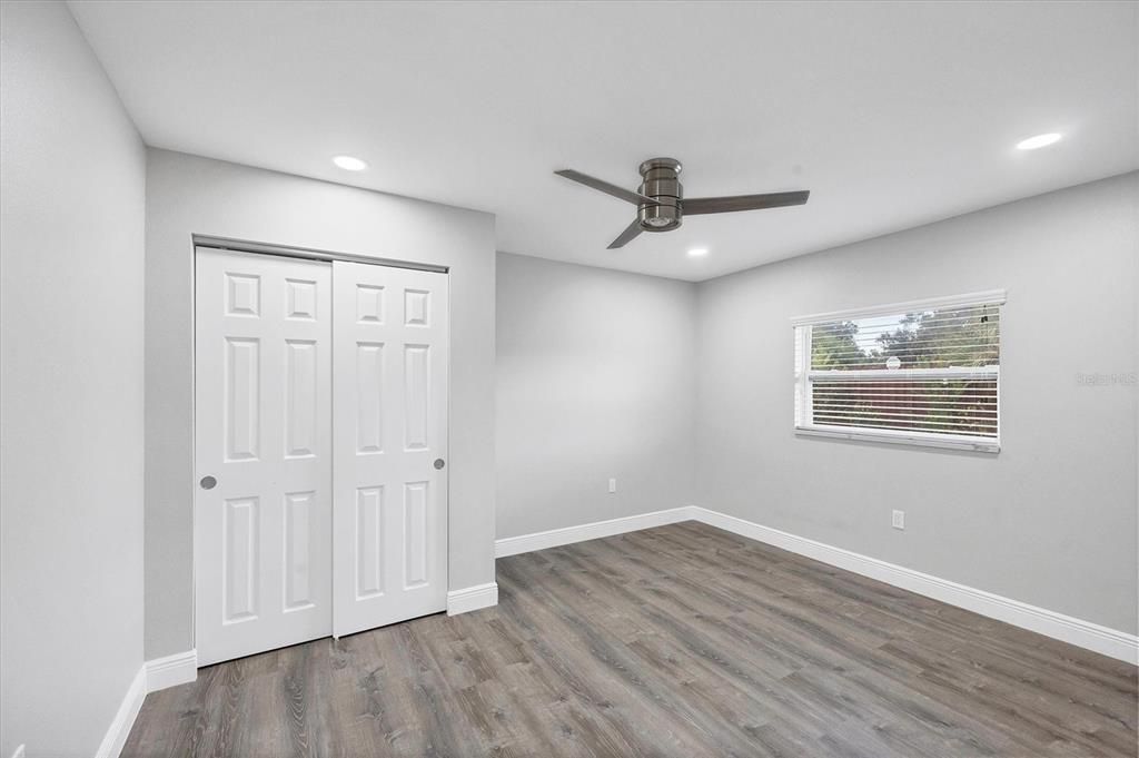 For Rent: $2,950 (4 beds, 2 baths, 2081 Square Feet)