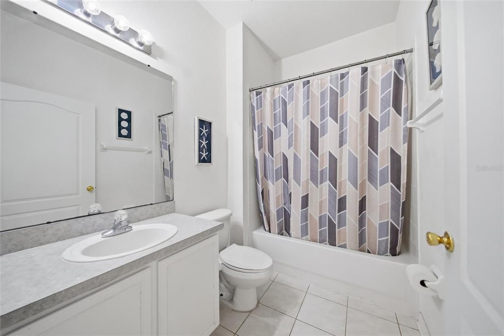 На продажу: $349,000 (2 спален, 2 ванн, 1525 Квадратных фут)