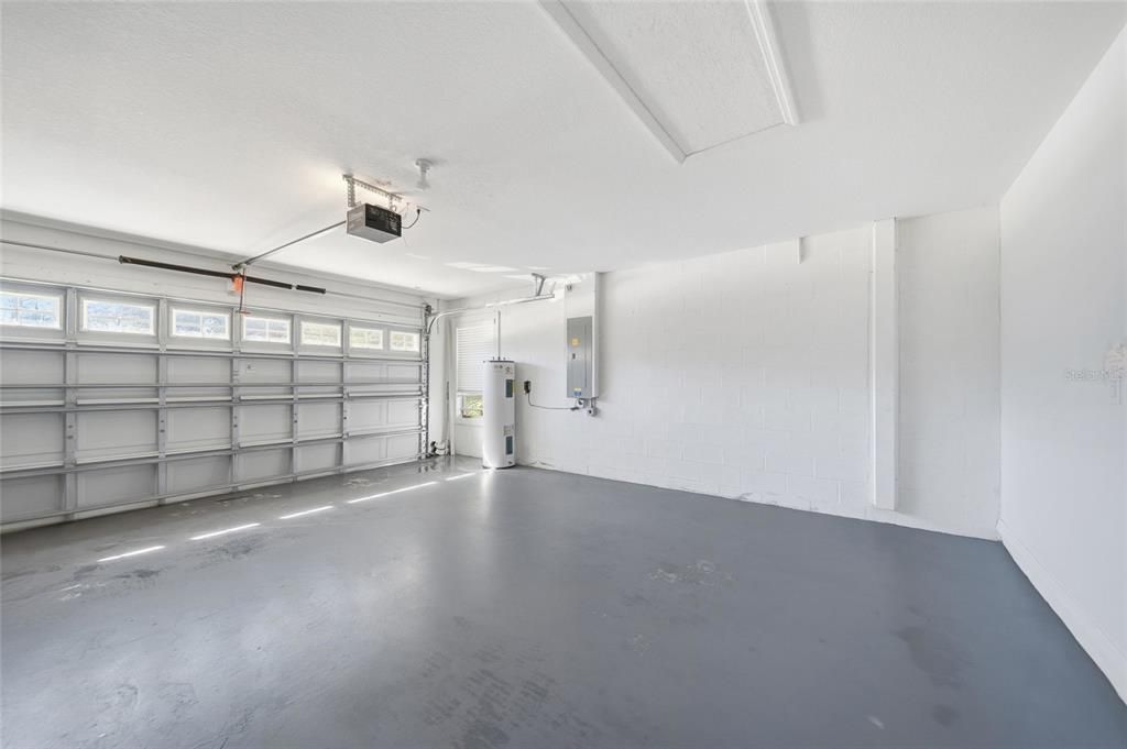 На продажу: $349,000 (2 спален, 2 ванн, 1525 Квадратных фут)