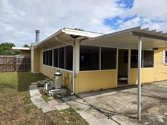 合同活跃: $224,900 (4 贝兹, 2 浴室, 1835 平方英尺)