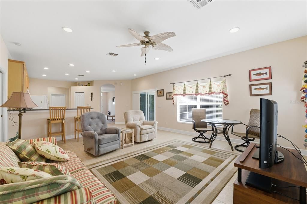 For Sale: $310,000 (3 beds, 2 baths, 2026 Square Feet)