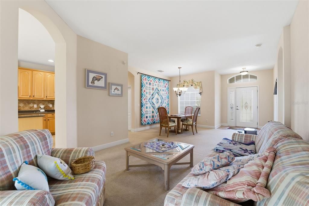 For Sale: $310,000 (3 beds, 2 baths, 2026 Square Feet)