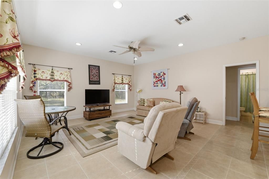 For Sale: $310,000 (3 beds, 2 baths, 2026 Square Feet)