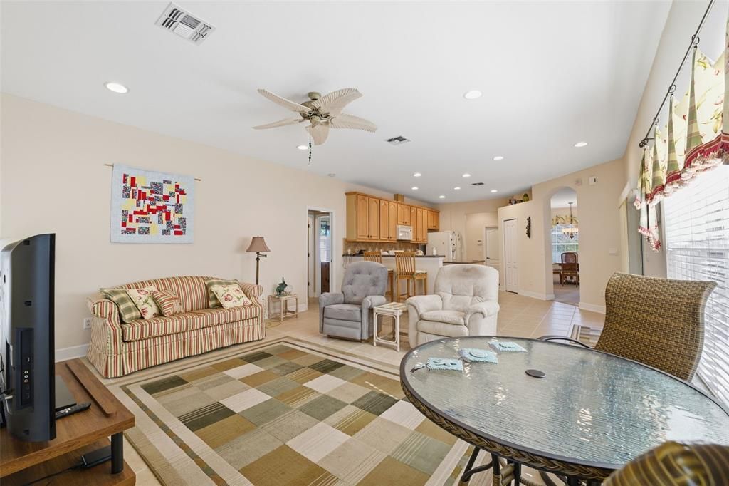 For Sale: $310,000 (3 beds, 2 baths, 2026 Square Feet)