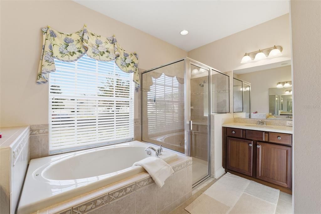 For Sale: $310,000 (3 beds, 2 baths, 2026 Square Feet)