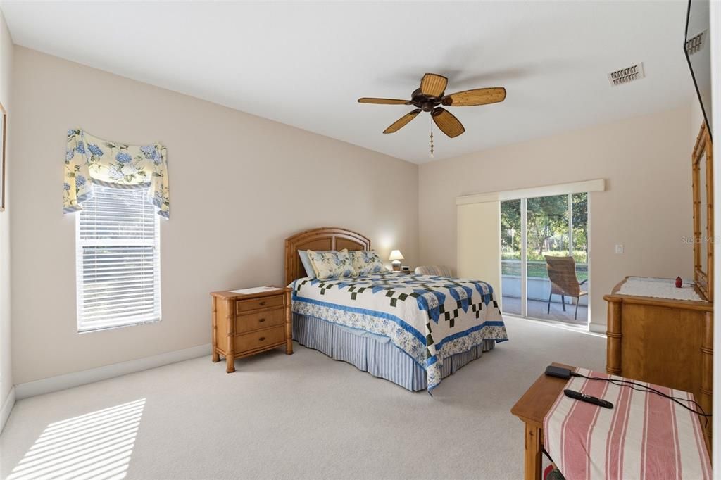 For Sale: $310,000 (3 beds, 2 baths, 2026 Square Feet)