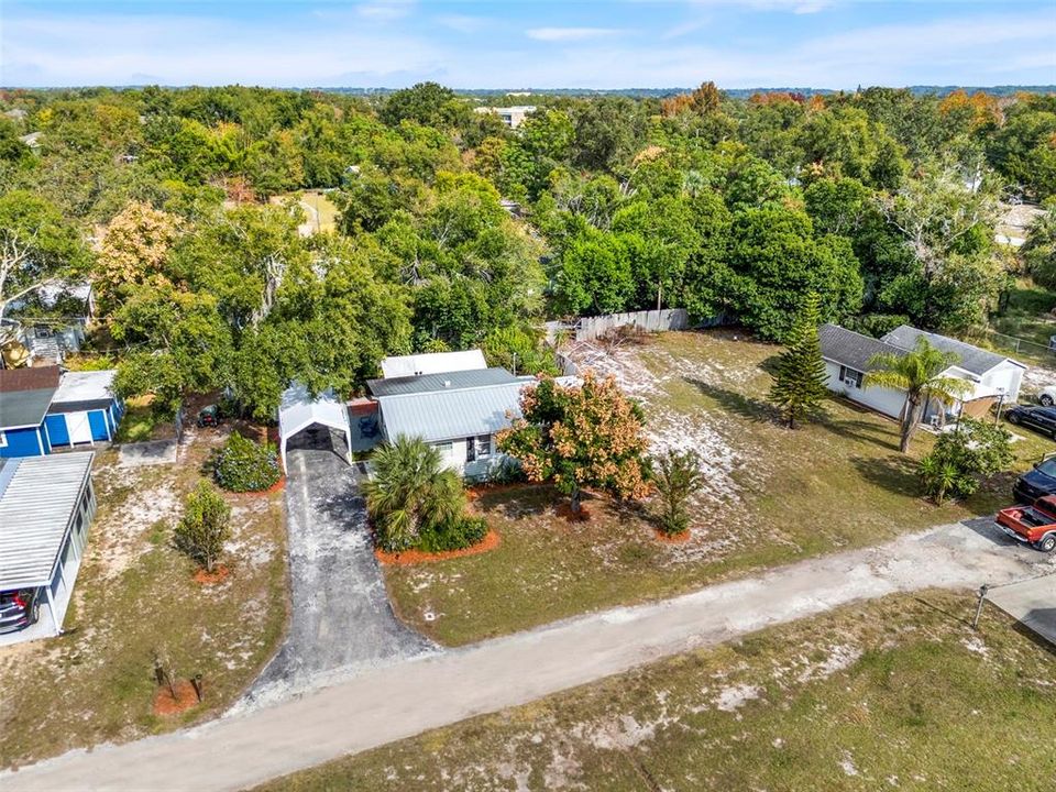 Под контрактом: $179,000 (1 спален, 1 ванн, 732 Квадратных фут)