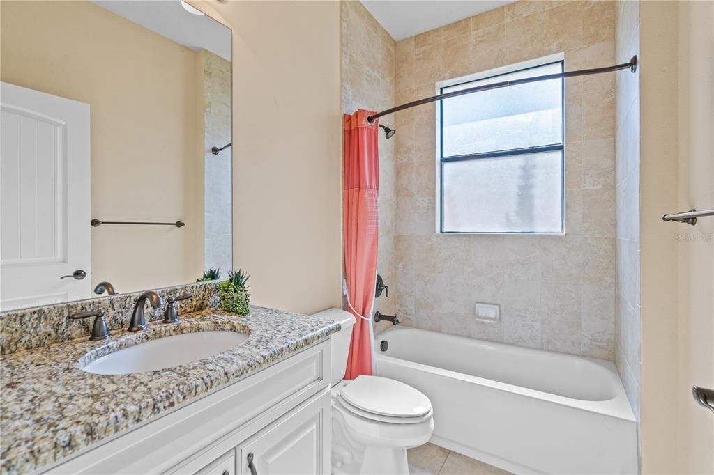 待售: $1,275,000 (4 贝兹, 3 浴室, 2811 平方英尺)