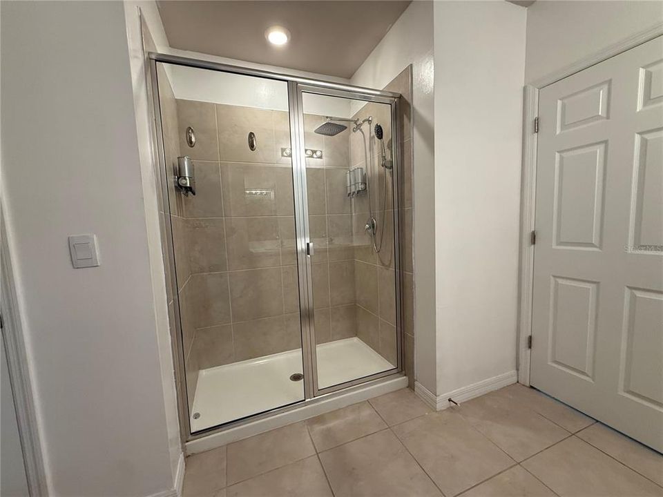 En Renta: $1,750 (4 camas, 2 baños, 2044 Pies cuadrados)