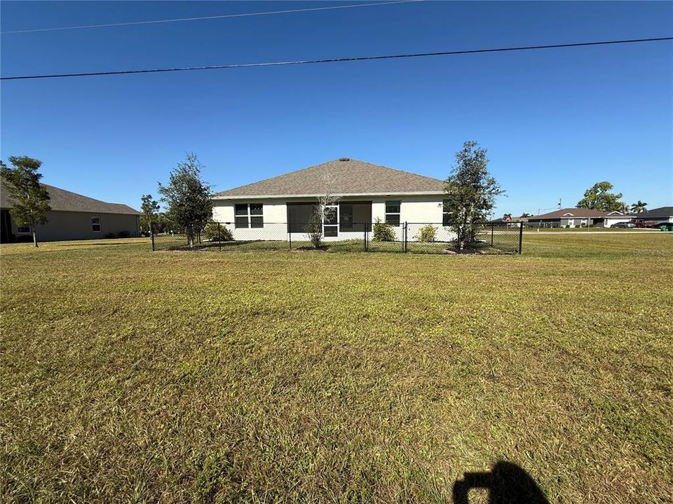 En Renta: $1,750 (4 camas, 2 baños, 2044 Pies cuadrados)